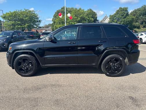2019 Jeep Grand Cherokee Upland