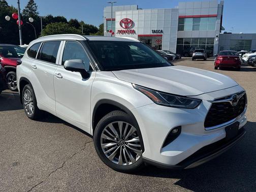 2025 Toyota Highlander Platinum