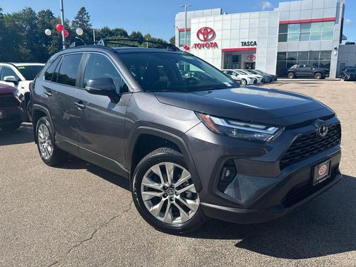 2024 Toyota RAV4 XLE Premium