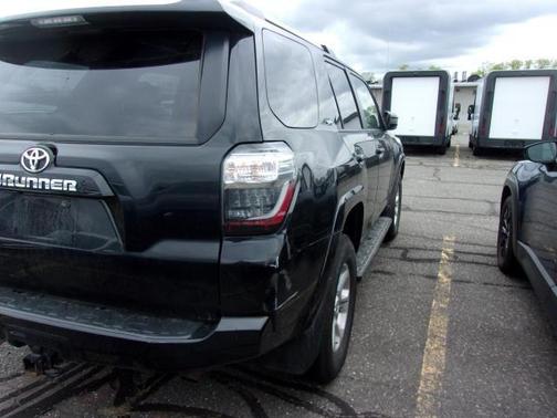 Midnight Black Metallic 2024 Toyota 4Runner SR5
