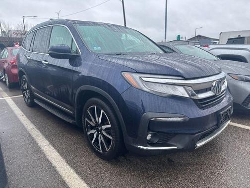 2019 Honda Pilot Touring 8-Passenger