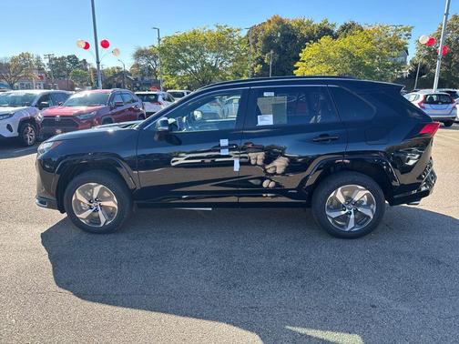 2025 Toyota RAV4 Hybrid SE