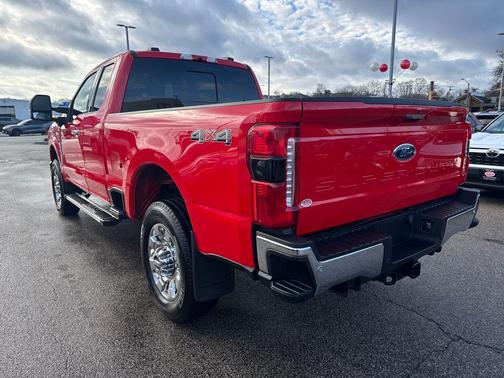2023 Ford F-350 Lariat