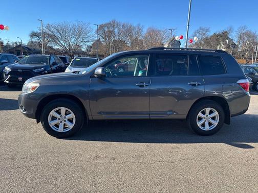 2010 Toyota Highlander SE