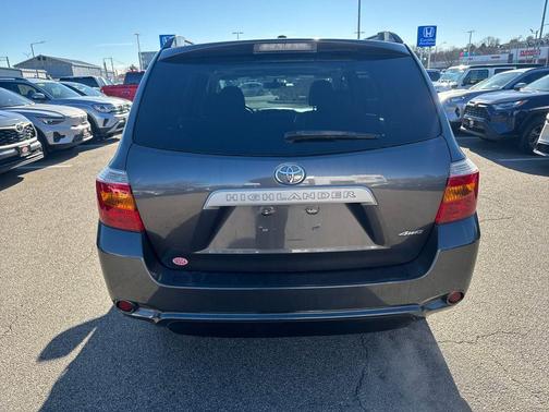 2010 Toyota Highlander SE
