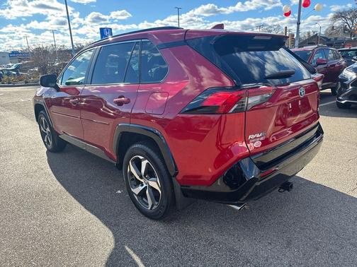 2022 Toyota RAV4 Prime SE