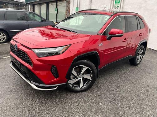 2022 Toyota RAV4 Prime SE