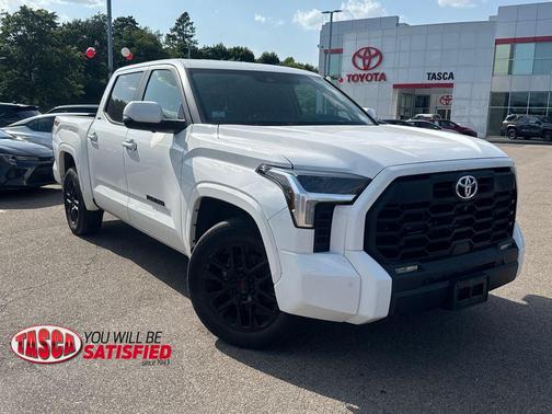 Ice Cap 2024 Toyota Tundra SR5