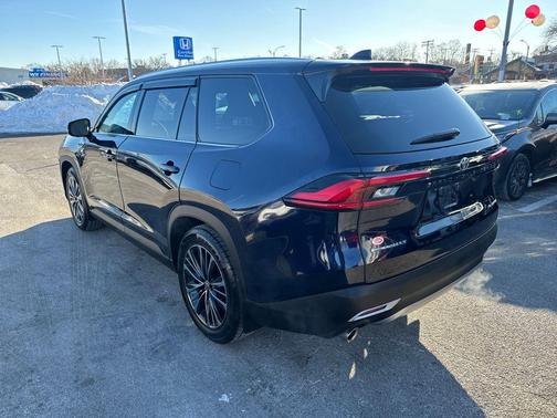 2024 Toyota Grand Highlander Hybrid Limited MAX