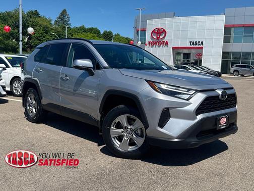 Silver Sky Metallic 2025 Toyota RAV4 XLE