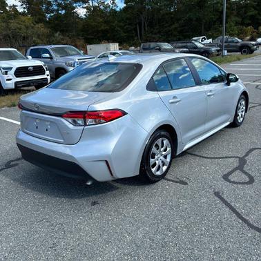 Classic Silver Metallic 2025 Toyota Corolla LE