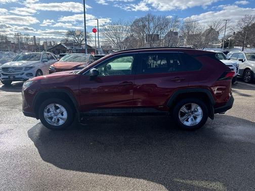 2023 Toyota RAV4 Hybrid LE