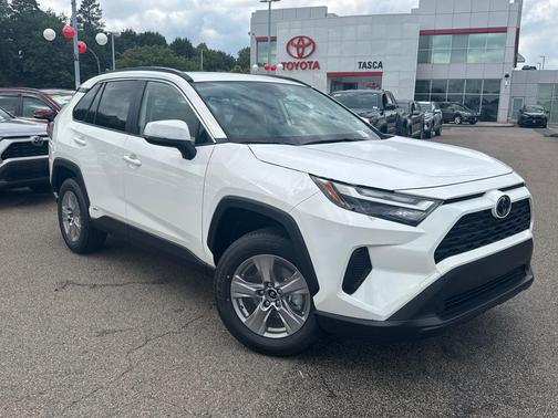 2025 Toyota RAV4 Hybrid XLE