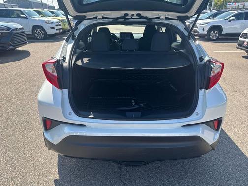 2019 Toyota C-HR XLE