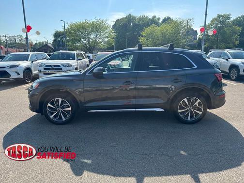 Gray Metallic 2021 Audi Q5 45 Premium Plus