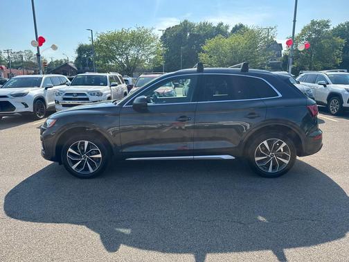 Gray Metallic 2021 Audi Q5 45 Premium Plus