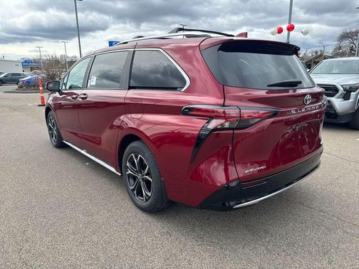Ruby Flare Pearl 2026 Toyota Sienna Platinum