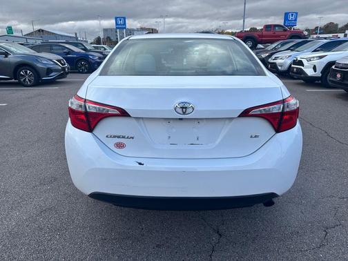 2016 Toyota Corolla LE