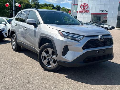 Silver Sky Metallic 2025 Toyota RAV4 XLE