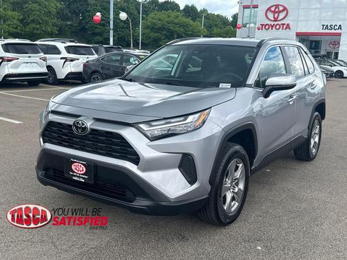Silver Sky Metallic 2025 Toyota RAV4 XLE