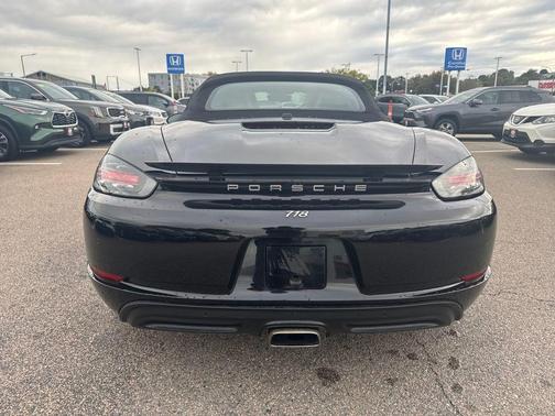 2017 Porsche 718 Boxster Base