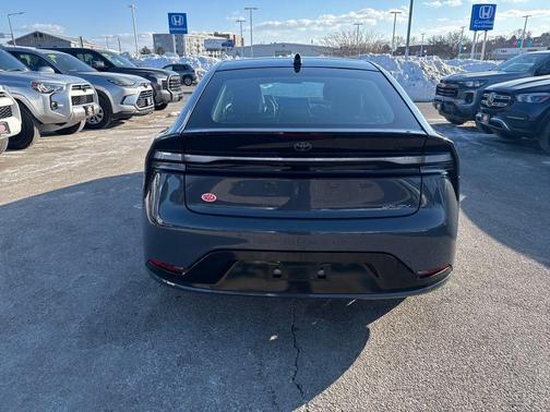 2025 Toyota Prius Plug-In Hybrid XSE