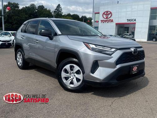Silver Sky Metallic 2024 Toyota RAV4 LE