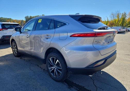 2024 Toyota Venza LE