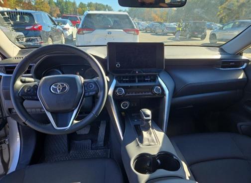 2024 Toyota Venza LE