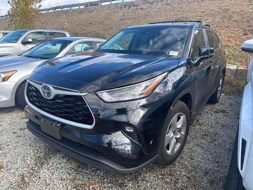 2024 Toyota Highlander Hybrid LE