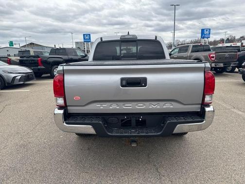 2016 Toyota Tacoma Base