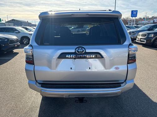 2024 Toyota 4Runner TRD Off Road Premium