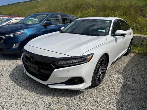 2022 Honda Accord Touring 2.0T