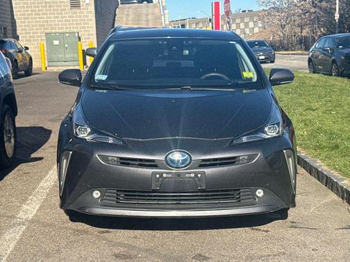 2020 Toyota Prius LE