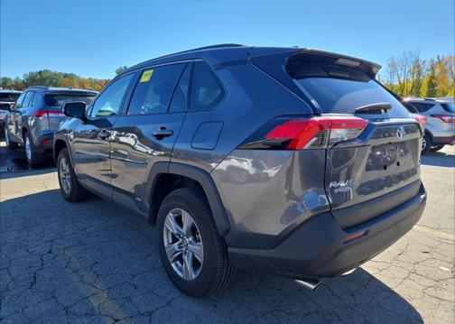 2024 Toyota RAV4 Hybrid LE