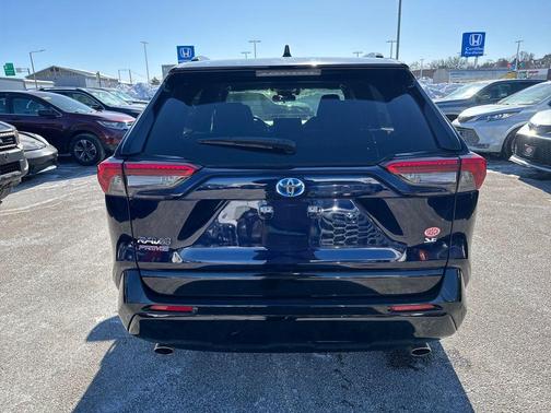 2021 Toyota RAV4 Prime SE