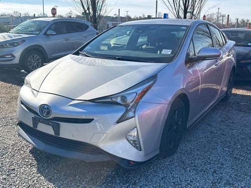 2017 Toyota Prius Three Touring