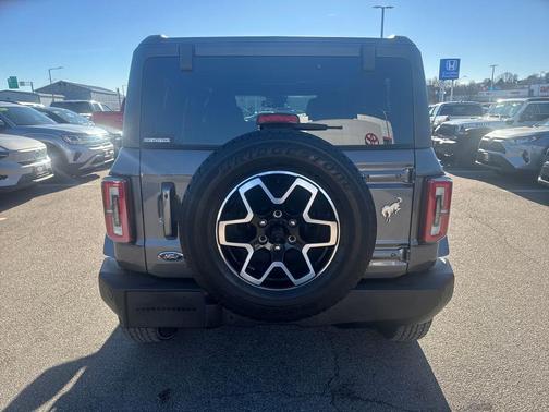 2022 Ford Bronco Outer Banks