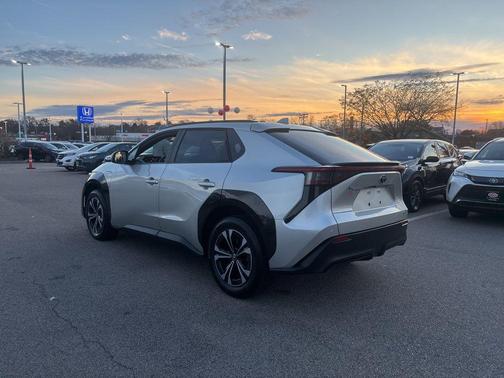 2023 Toyota bZ4X XLE