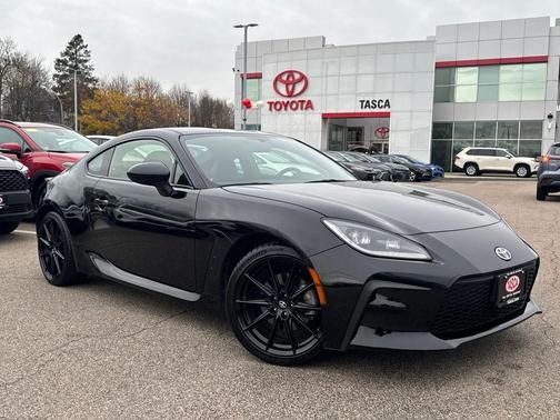 2024 Toyota GR86 Premium