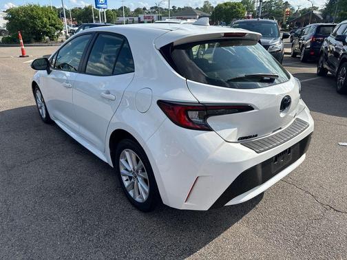 Ice 2023 Toyota Corolla SE