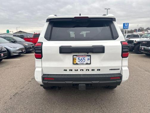 2025 Toyota 4Runner TRD Off Road