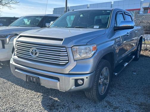 2017 Toyota Tundra Platinum