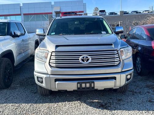 2017 Toyota Tundra Platinum
