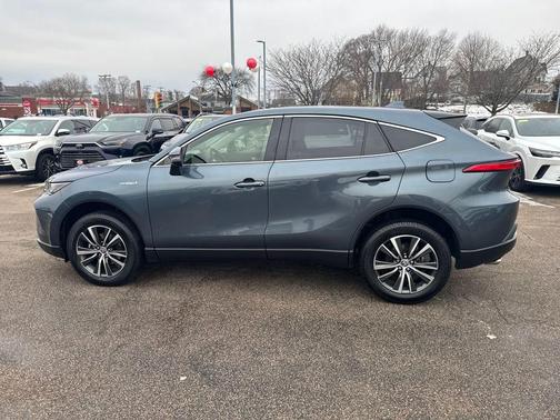 2021 Toyota Venza LE