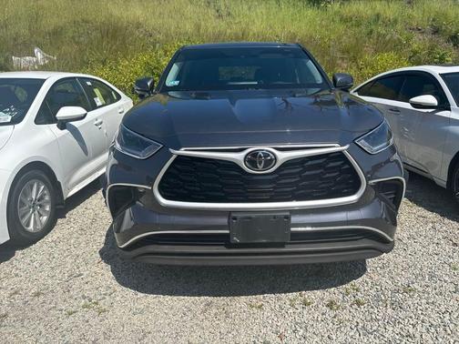 2021 Toyota Highlander L