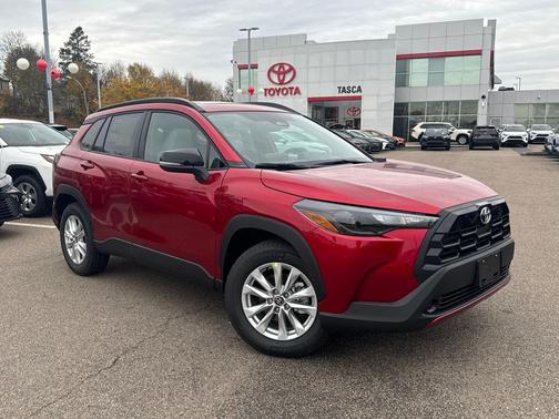 2026 Toyota Corolla Cross LE