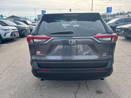 2023 Toyota RAV4 LE