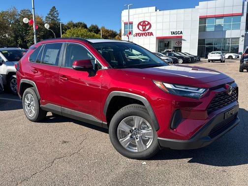 2025 Toyota RAV4 Hybrid XLE