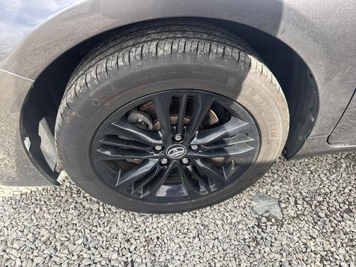 Gray 2016 Toyota Camry SE
